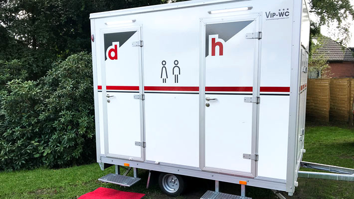 Toilettenwagen Anna mieten für 50 Personen Toilettenwagen, Ansicht 1